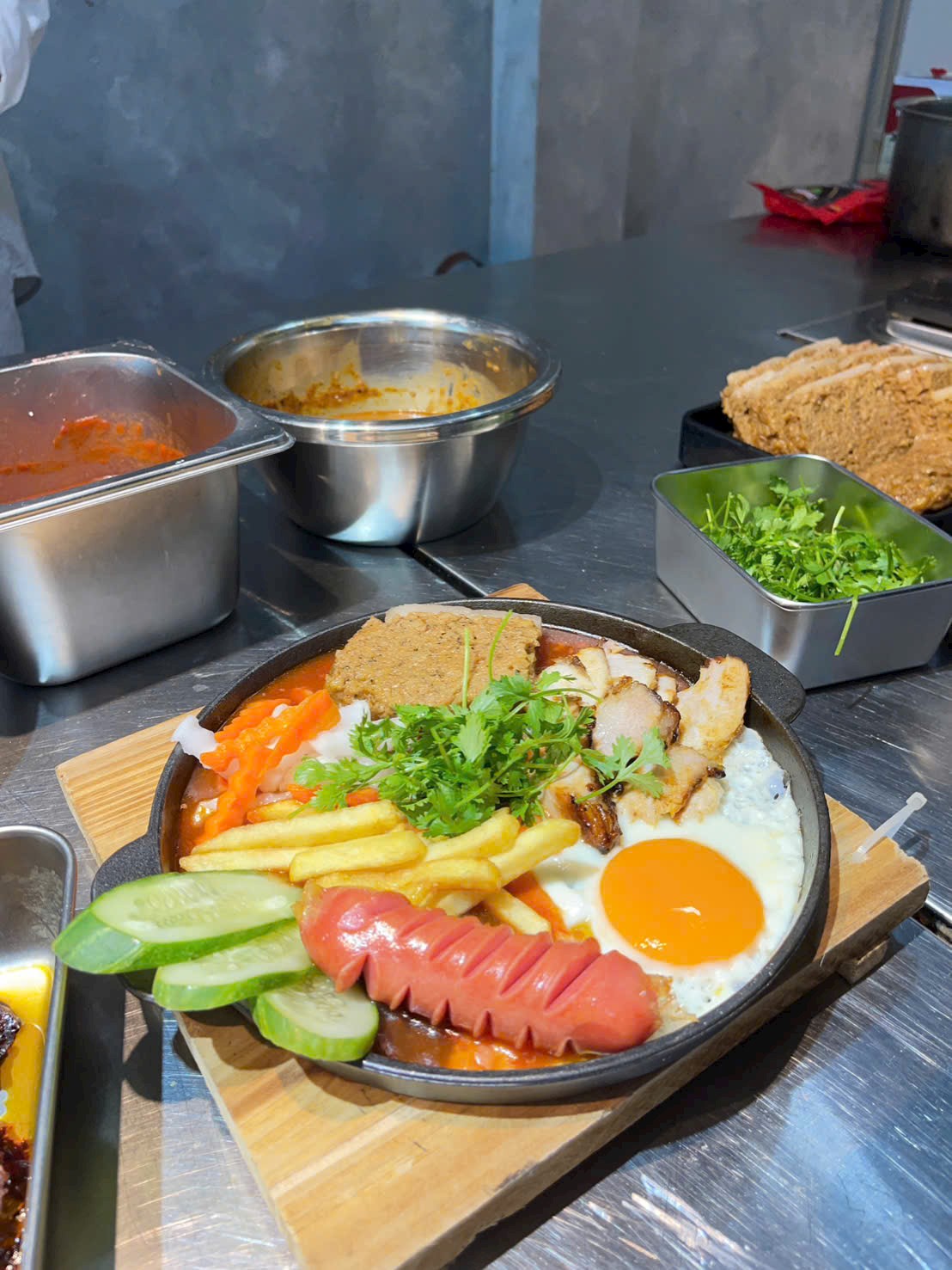 z7240764343891_e8004d05d71eb918c55a907d4aaf3771 banh-mi-chao-2