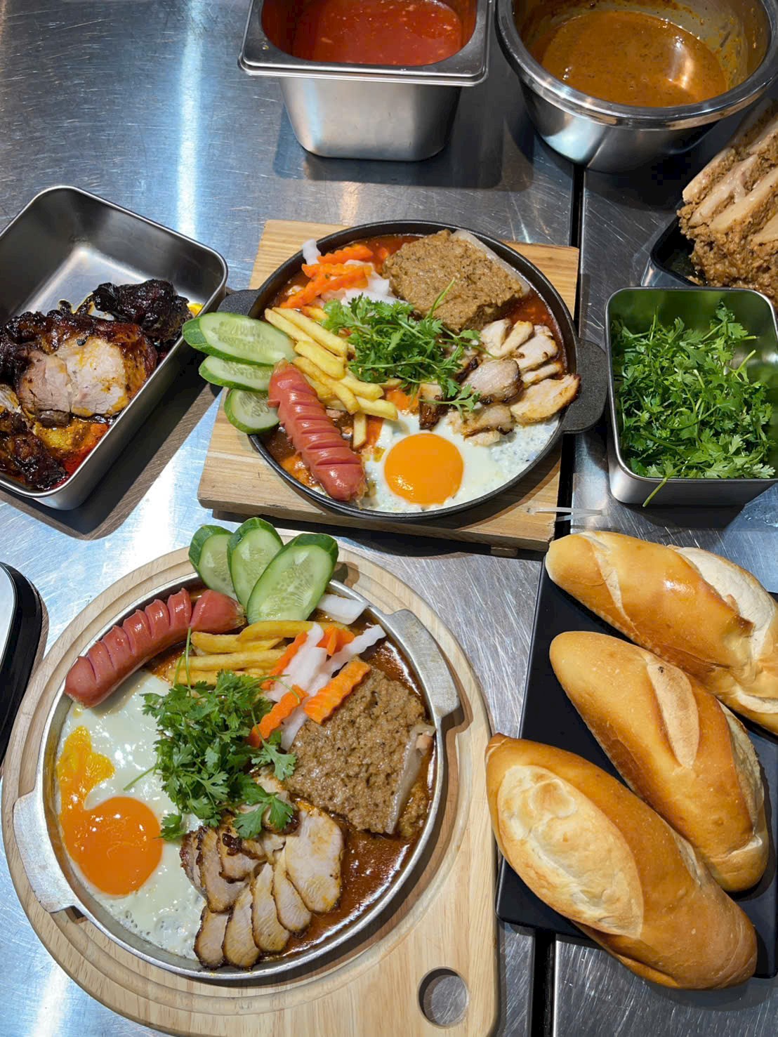 z7240764406447_b36a71dc9952997a4d3e1bfdcaf2ffd5 banh-mi-chao-6