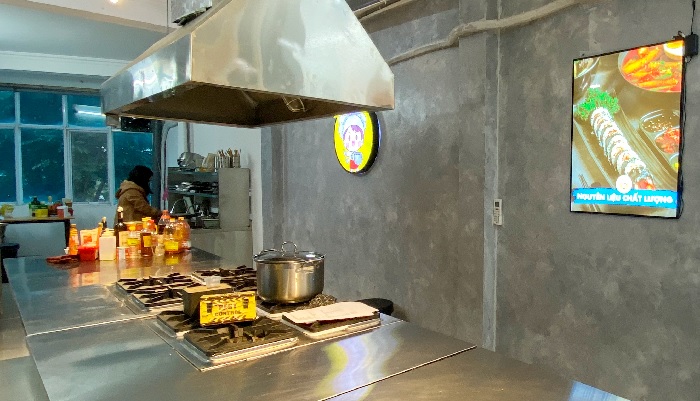 Thiết kế bếp phù hợp quy mô nhà hàng